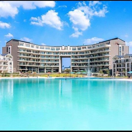 The River-View Apartment Midrand Bagian luar foto